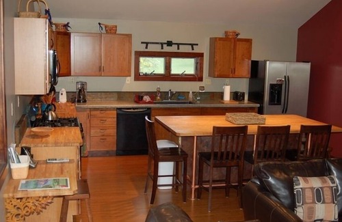 Brooksville House | Come Relax on the Coast of Maine