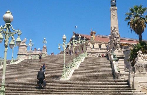 1st Arrondissement House | Come&Sleep