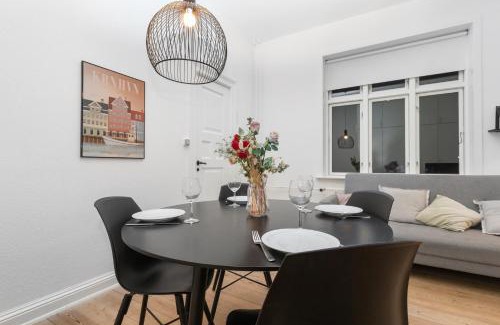 Midtbyen Apartment | Come Stay in Aarhus - Close to everything 4 people