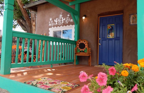 Taos House | Come stay with us in our unique casita .