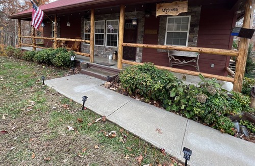 Spencer House | Come visit our various State Parks, Waterfalls, Hiking & FirePit nights!