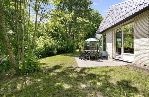 Kell am See House | Comfort 6-person bungalow in the holiday park Landal Hochwald