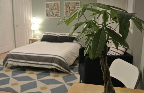 Kearny Apartment | Comfort and Convenience to NYC