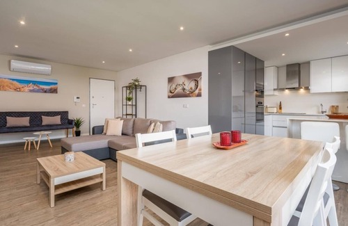 Funchal Apartment | Comfort and rooftop pool