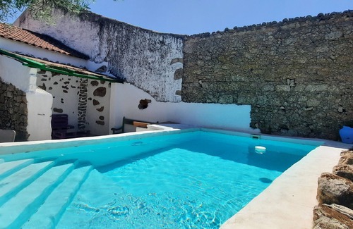 Crato House | Comfort and Serenity in a Typical Alentejo House.