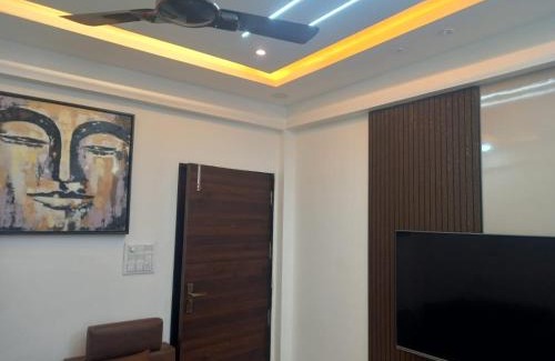 Indore Apartment | Comfort at City Heart Scheme No136
