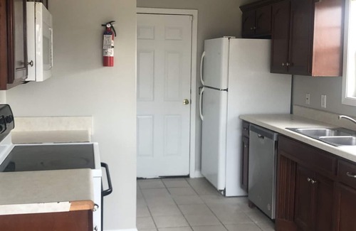 Smyrna House | Comfort Corner