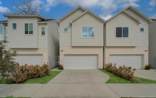 Northside House | Comfort exceed in this 3 BR premium in Houston!