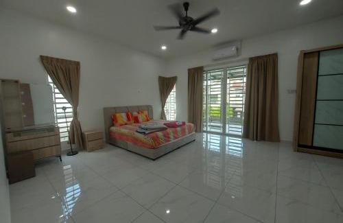 China House | Comfort homestay68