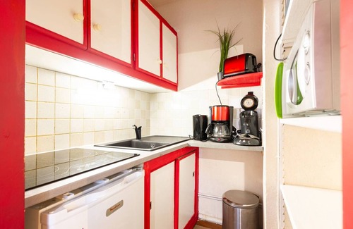 Vignec Apartment | Comfort in St Lary: T2, 4 ppl, jacuzzi, sauna, gym, parking