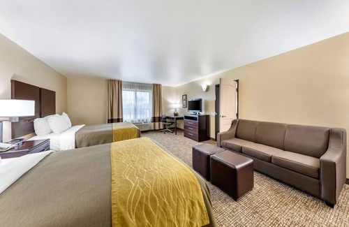 Colton Hotel | Comfort Inn And Suites Colton
