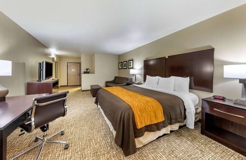 Colton Hotel | Comfort Inn And Suites Colton