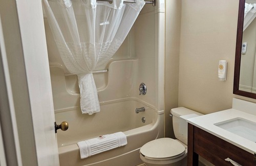 Sardis Hotel | Comfort Inn