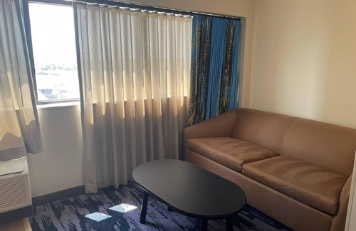 Downtown Charleston Hotel | Comfort Inn Downtown Charleston