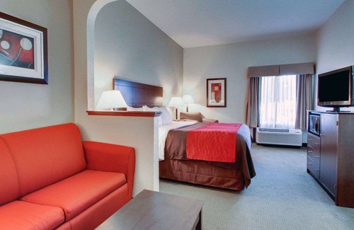Kreole Hotel | Comfort Inn Moss Point - Pascagoula
