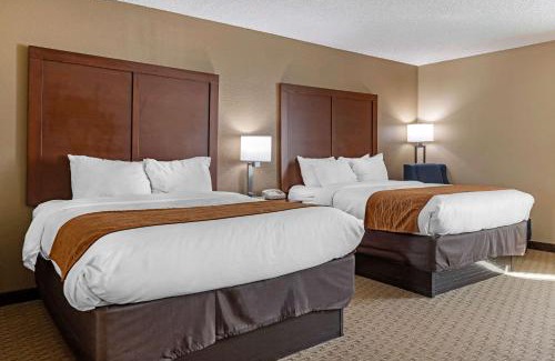 Windy Hill Hotel | Comfort Inn N Myrtle Beach Barefoot Landing