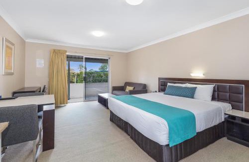 Carseldine Hotel | Comfort Inn North Brisbane