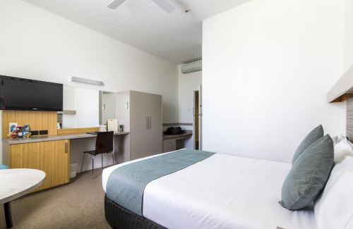 North Adelaide Hotel | Comfort Inn Regal Park