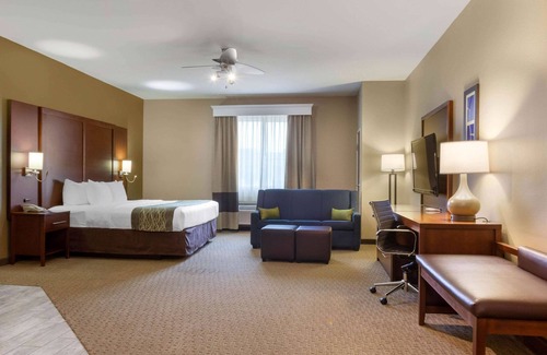 Amarillo Hotel | Comfort Inn & Suites Amarillo East