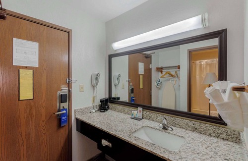 Brentwood Hotel | Comfort Inn & Suites Brentwood - Nashville