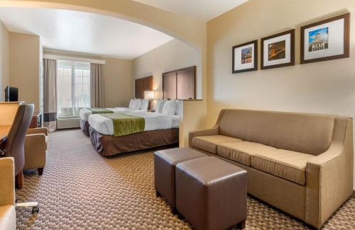 Galt Hotel | Comfort Inn & Suites Galt - Lodi North
