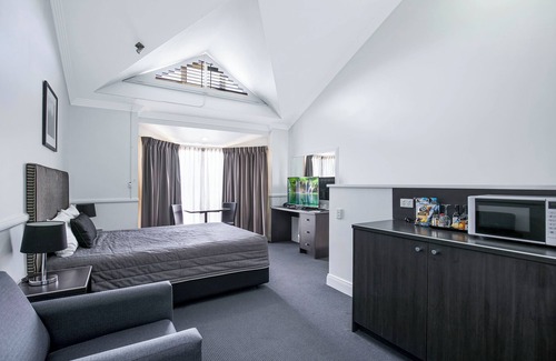 Northgate Hotel | Comfort Inn & Suites Northgate Airport
