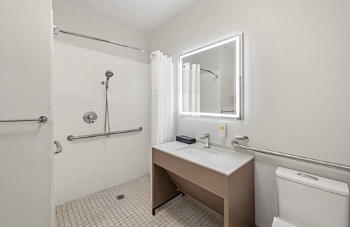Olathe Hotel | Comfort Inn & Suites Olathe - Kansas City