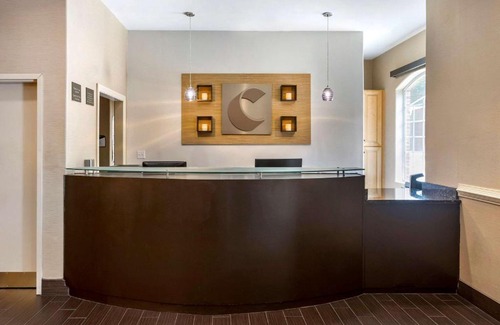 Villa Rica Hotel | Comfort Inn & Suites Villa Rica