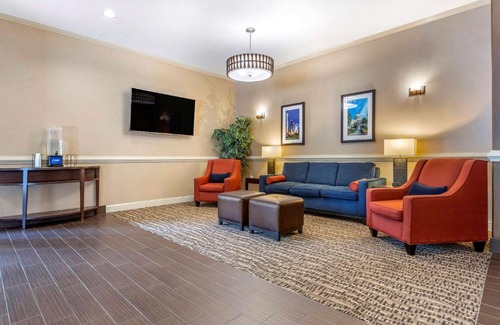 Villa Rica Hotel | Comfort Inn & Suites Villa Rica