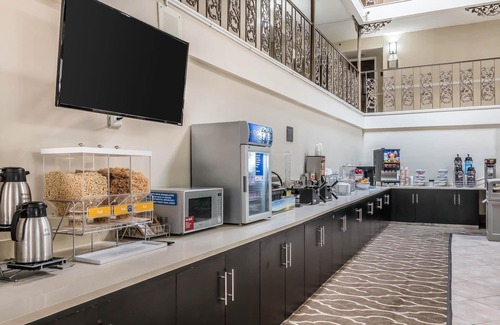Savannah Hotel | Comfort Inn