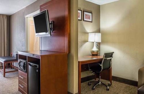 Savannah Hotel | Comfort Inn