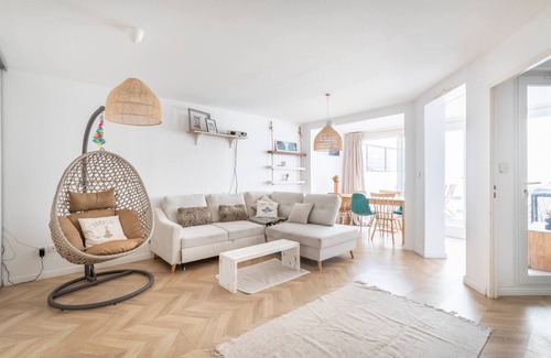 Palais de justice Apartment | Comfort & Light: T2 with Large Terrace - Marseille