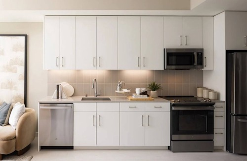 Heritage District Condo | Comfort & Style at The Martin – 1BR Retreat