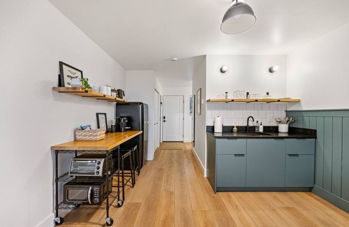 Juneau Apartment | Comfort, Style & Views | Steps to Tours & Eats