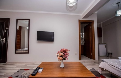 Emin Sinan Apartment | Comfort Triple Room with Kichenette