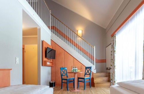 Sirnitz-Sonnseite Hotel | Comfort Vierbettzimmer, Halbpension - Jufa Hotel Hochrindl