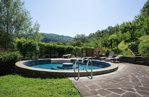 Castelnuovo di Garfagnana House | Comfortable house with pool in Castelnuovo di Garfagnana