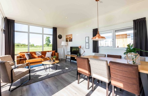 Lageweg Ski Chalet | Comfortable chalet with dishwasher