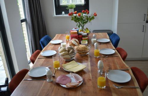 Ewijk House | Comfortabel 6p vakantiehuis met laadpaal