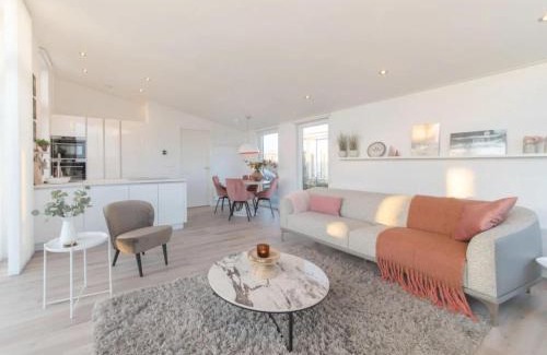 Wemeldinge House | Comfortabel en modern ingericht huis met uitzicht op het landschap 73