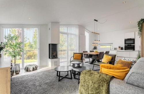 Wemeldinge House | Comfortabel en modern ingericht huis met Tuin met 2 terrassen 80
