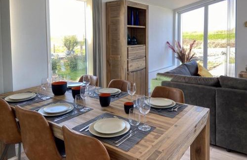 Wemeldinge House | Comfortabel en modern ingericht huis met uitzicht op het bos en uitzicht op het landschap 83