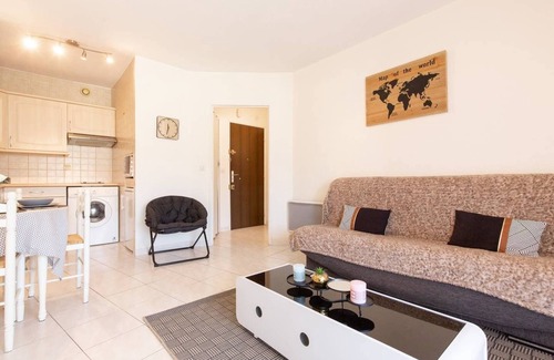 Riou - Petit Juas - Av de Grasse Apartment | Comfortable 1 bedroom in the heart of Cannes