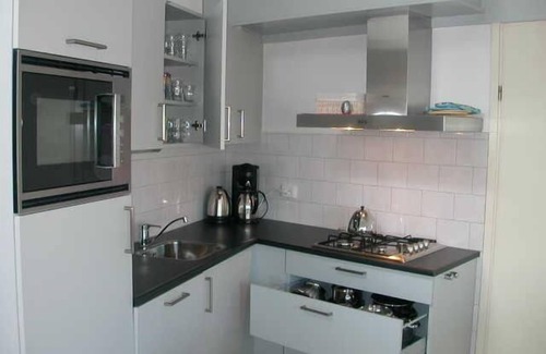 Julianadorp aan zee House | Comfortable,1 level vacation home on North Sea coast, only 300 m from the beach