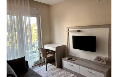 Konyaalti Apartment | Comfortable 2 +1 (5) next to Erasta Shopping Mall