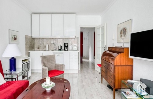 Niendorf Apartment | Comfortable 2-room apartment near the subway in a quiet location