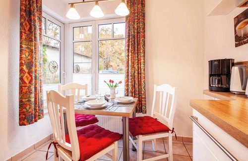 Alt Gaarz Apartment | comfortable 2-room apartment with terrace between Salzhaff and the beach