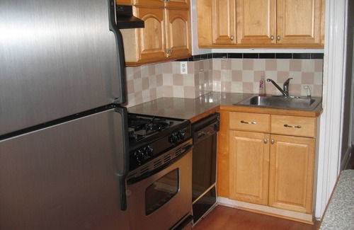 South Slope Apartment | Comfortable 3 bedroom apartment near Prospect Park and Park Slope