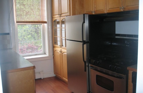 South Slope Apartment | Comfortable 3 bedroom apartment near Prospect Park and Park Slope