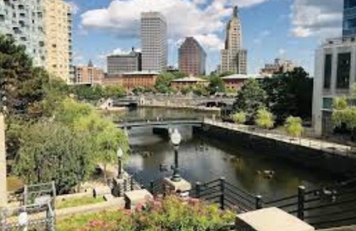 Smith Hill Cottage | Comfortable 3 Cottage